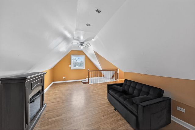 3249 Gilead Avenue, Zion, IL 60099