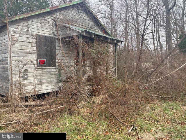 1174 WRIGHTON RD, Lothian, MD 20711