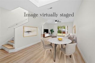 2068 N Kantz Lane, Fayetteville, AR 72703