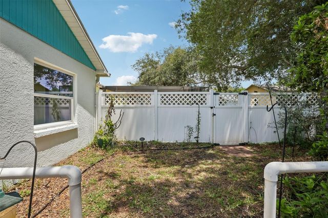 9026 TOURNAMENT DRIVE, Hudson, FL 34667