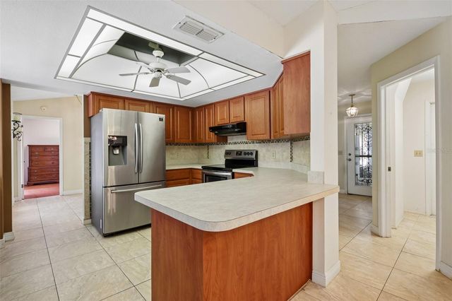 9026 TOURNAMENT DRIVE, Hudson, FL 34667