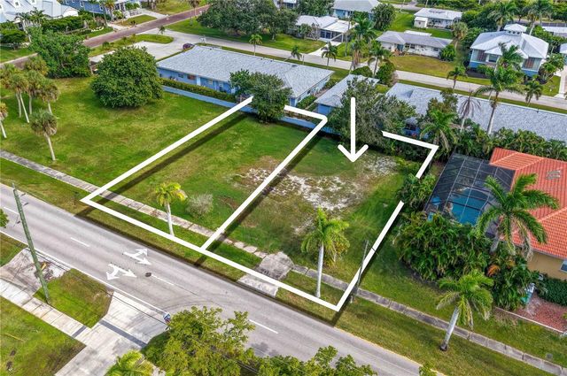 821 W MARION AVENUE, Punta Gorda, FL 33950