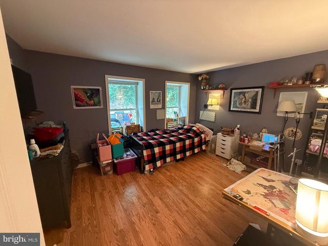 521 NORTHERN SPY DR, Linden, VA 22642