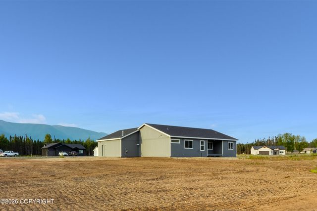 696 W Wood Star Drive, Wasilla, AK 99654
