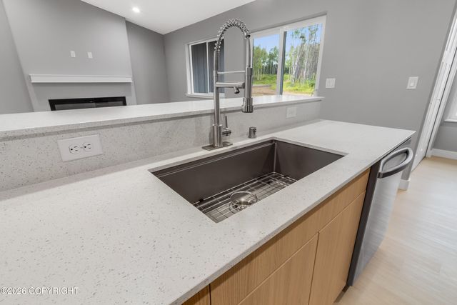 696 W Wood Star Drive, Wasilla, AK 99654