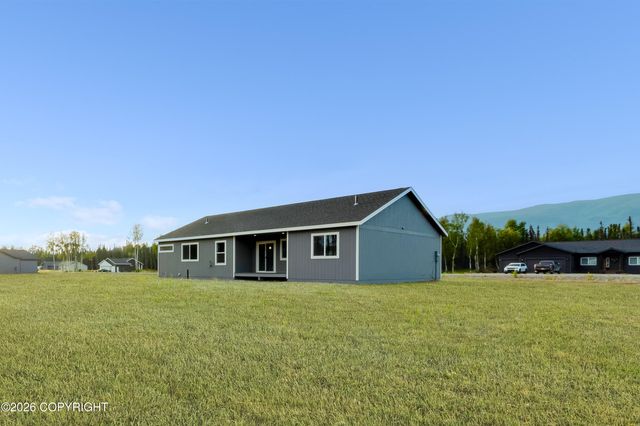 696 W Wood Star Drive, Wasilla, AK 99654