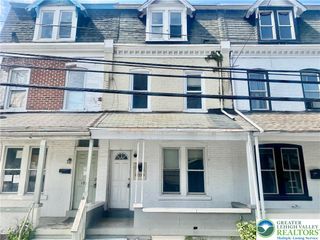 1033 Court Street, Allentown City, PA 18101
