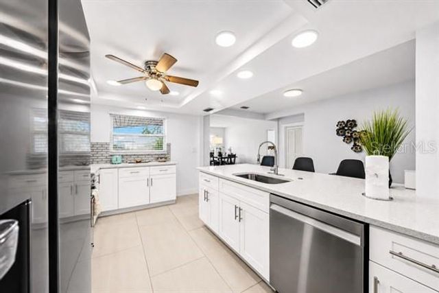 11355 2ND STREET E, Treasure Island, FL 33706
