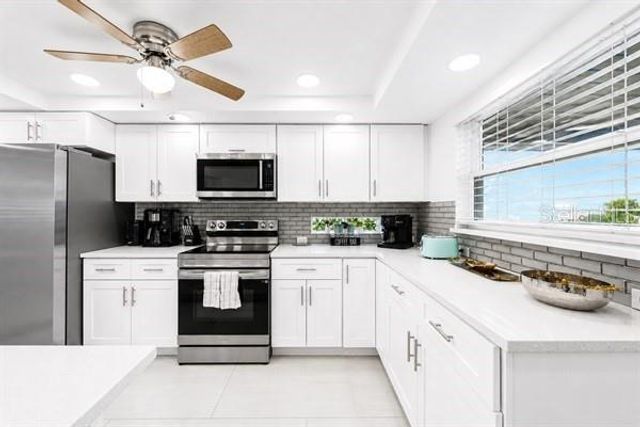 11355 2ND STREET E, Treasure Island, FL 33706