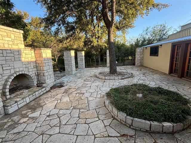 2401 True Grit Way, Cresson, TX 76035