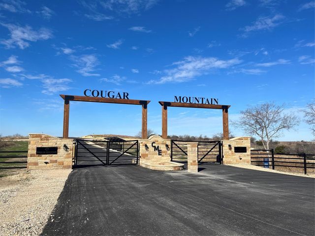 2401 True Grit Way, Cresson, TX 76035