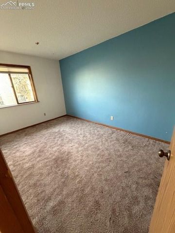 1321 Soaring Eagle Drive, Colorado Springs, CO 80915