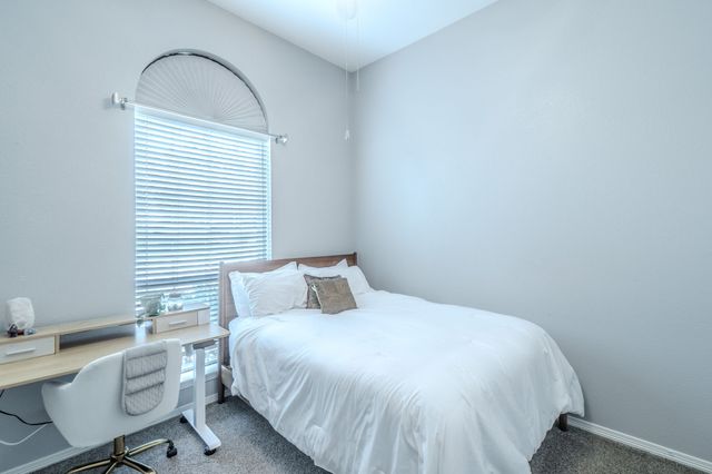 6917 Laurel Canyon Terrace, Fort Worth, TX 76132