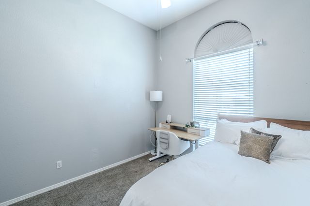 6917 Laurel Canyon Terrace, Fort Worth, TX 76132