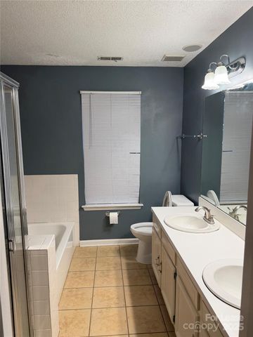 9520 Marshbrooke Road, Matthews, NC 28105