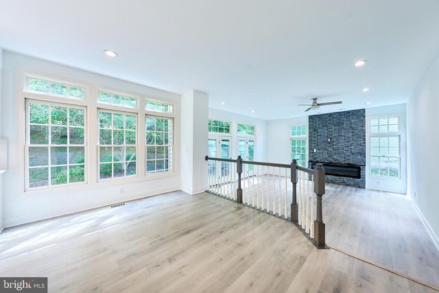 47093 KENTWELL PL, Sterling, VA 20165