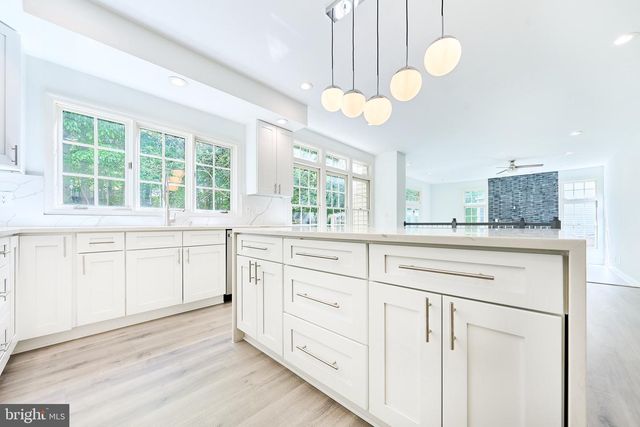 47093 KENTWELL PL, Sterling, VA 20165