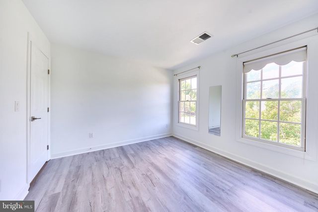 47093 KENTWELL PL, Sterling, VA 20165