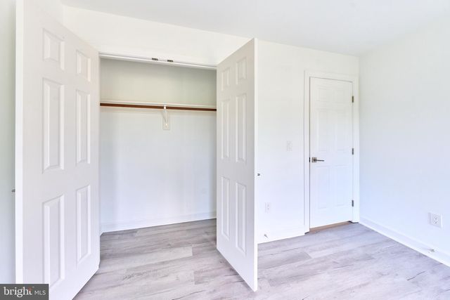 47093 KENTWELL PL, Sterling, VA 20165