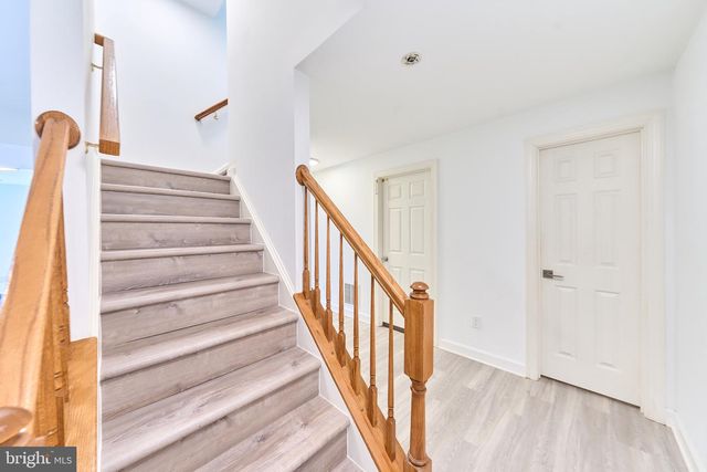 47093 KENTWELL PL, Sterling, VA 20165