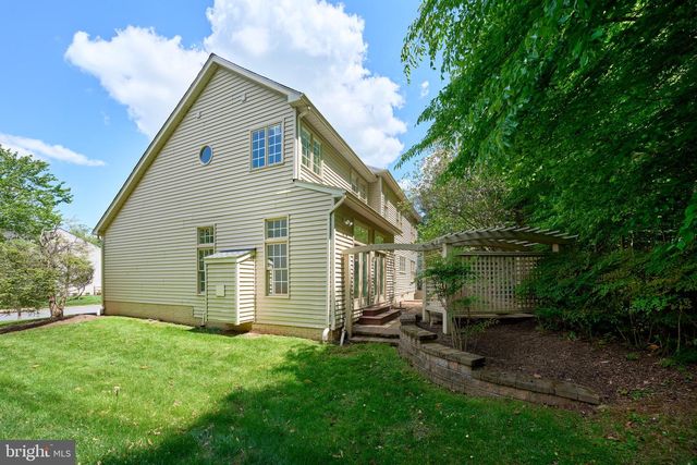 47093 KENTWELL PL, Sterling, VA 20165