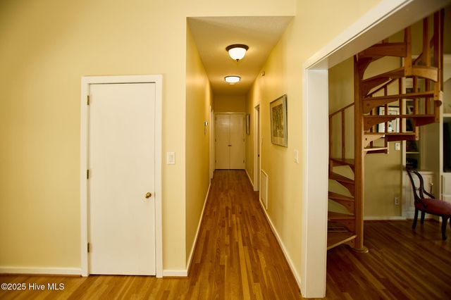 4502 Saint Andrews Drive N, Wilson, NC 27896