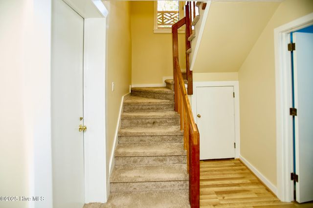 4502 Saint Andrews Drive N, Wilson, NC 27896