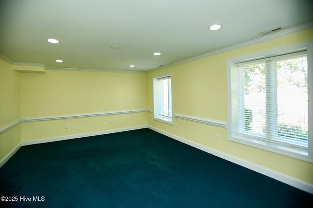 4502 Saint Andrews Drive N, Wilson, NC 27896