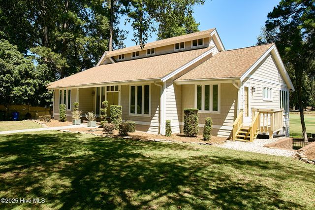 4502 Saint Andrews Drive N, Wilson, NC 27896