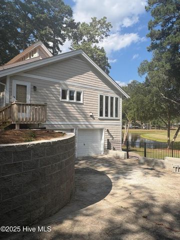 4502 Saint Andrews Drive N, Wilson, NC 27896