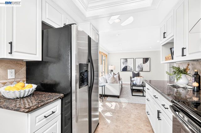 824 Sylvaner Dr, Pleasanton, CA 94566