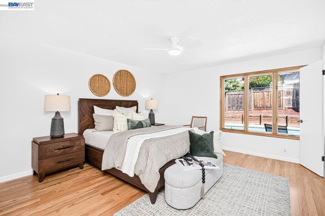 824 Sylvaner Dr, Pleasanton, CA 94566
