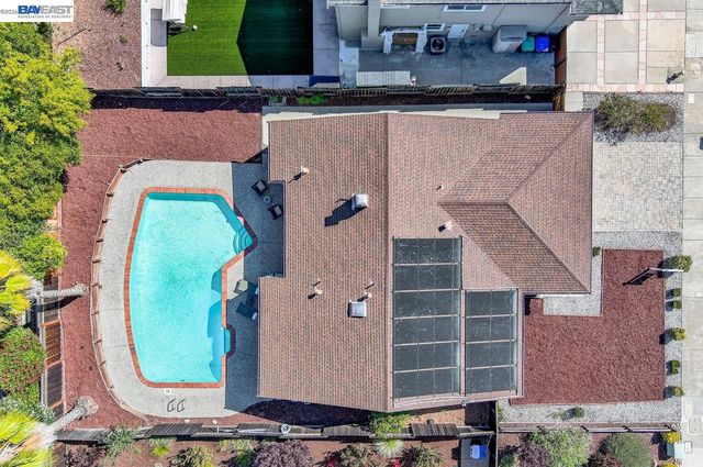824 Sylvaner Dr, Pleasanton, CA 94566