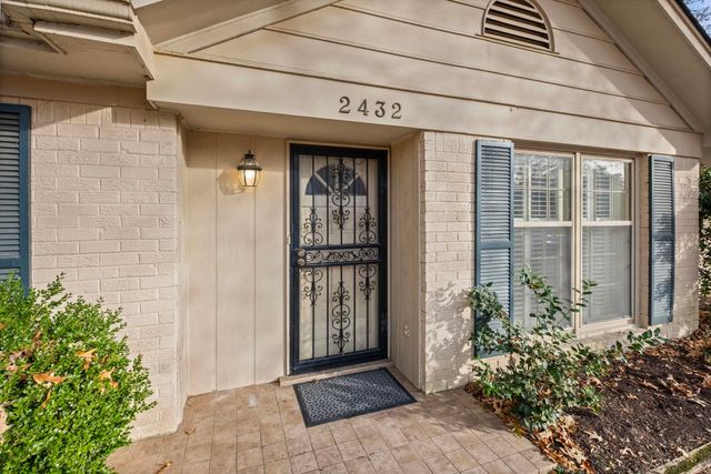 2432 HAWKHURST ST, Memphis, TN 38119