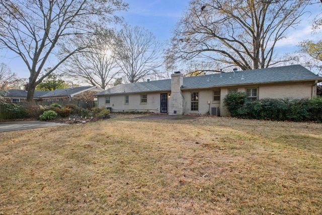 2432 HAWKHURST ST, Memphis, TN 38119