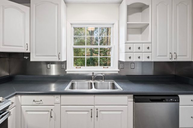 2432 HAWKHURST ST, Memphis, TN 38119