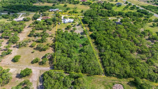 21070 McMurray Ln, Mathis, TX 78368