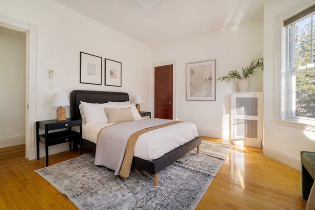 34 Quincy 1, Medford, MA 02155