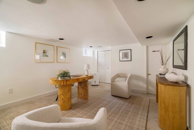 34 Quincy 1, Medford, MA 02155