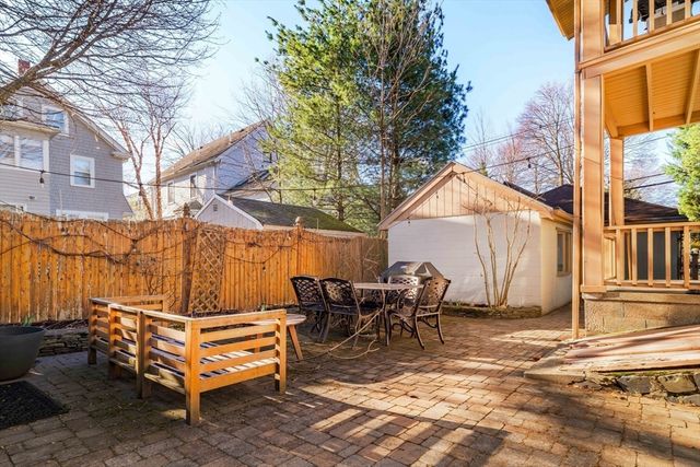 34 Quincy 1, Medford, MA 02155