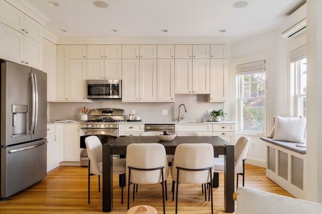 34 Quincy 1, Medford, MA 02155