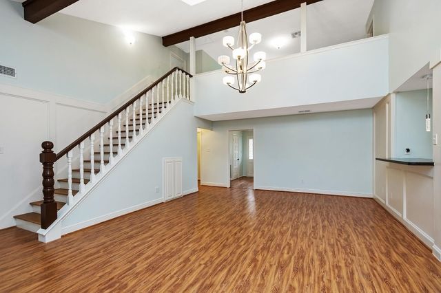 5511 Greentree Drive Drive, Sugar Land, TX 77479