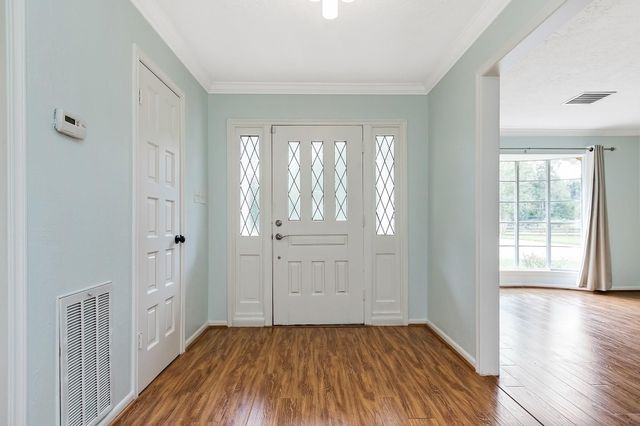 5511 Greentree Drive Drive, Sugar Land, TX 77479