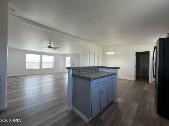 20908 E Deer Valley Lane, Mayer, AZ 86333