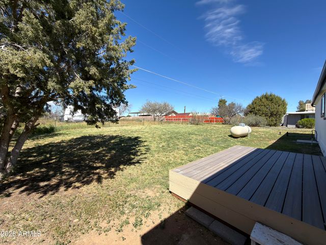 20908 E Deer Valley Lane, Mayer, AZ 86333