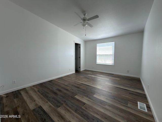 20908 E Deer Valley Lane, Mayer, AZ 86333