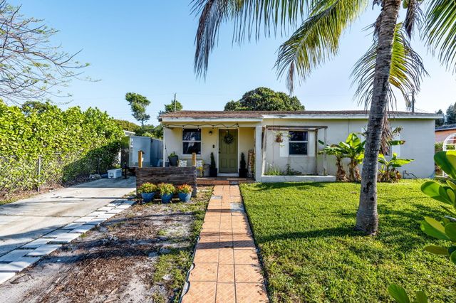 1110 14th Court S, Lake Worth Beach, FL 33460