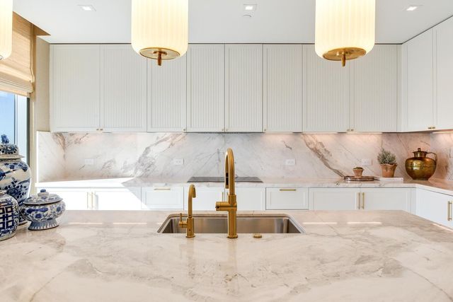 3015 S YSABELLA AVENUE 904, Tampa, FL 33629