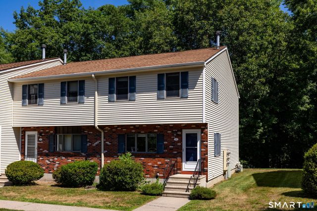 35 Brookside Village 35, Enfield, CT 06082