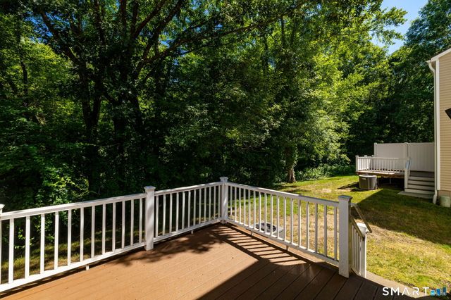 35 Brookside Village 35, Enfield, CT 06082